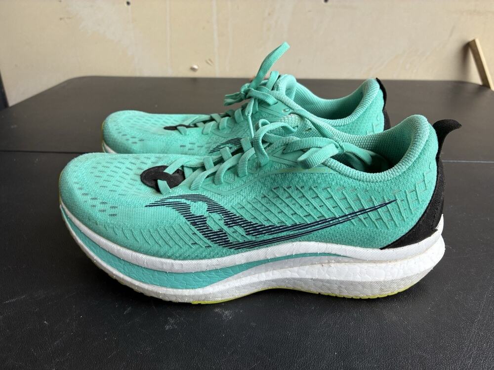 Saucony Endorphin Speed 2 Green Womens US Size 9 Running Shoes